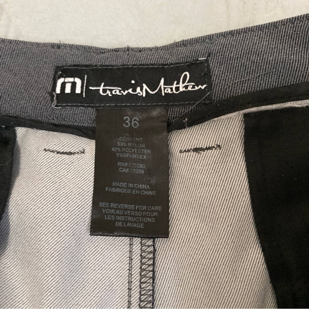 Travis Mathew Men's Gray Shorts Strech Pockets Performance size 36 - Picture 9 of 13